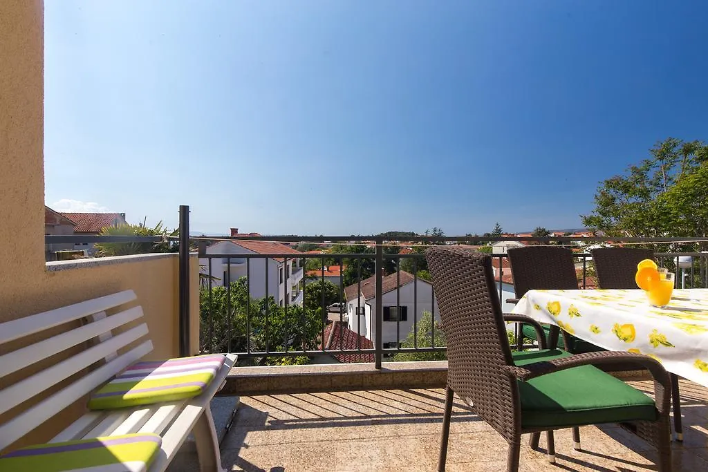 Apartments Andrea V Krk Town